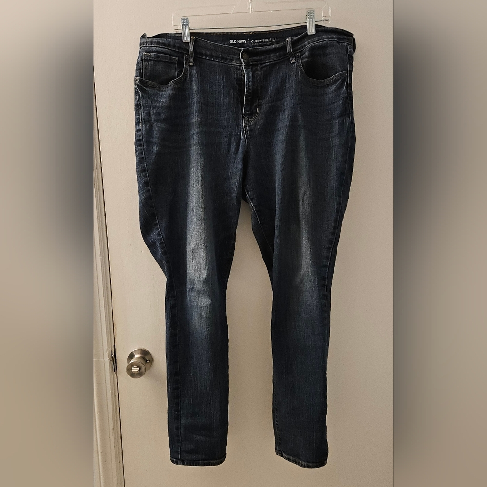 Old Navy Women's Deep Indigo Curvy Profile Jeans